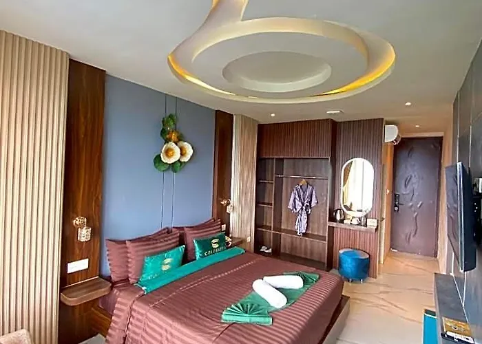 Colosseum Bali House & Restaurant